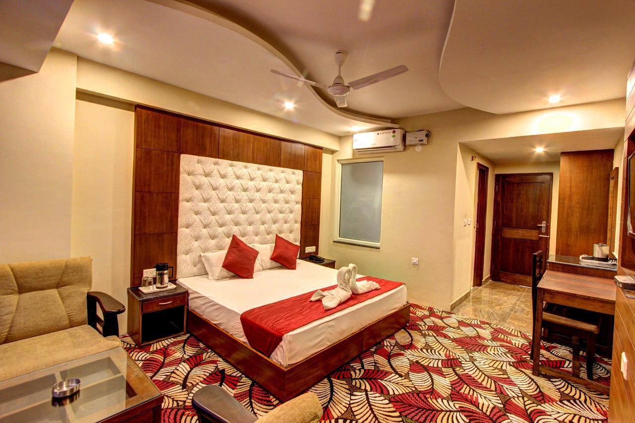 Hotel Maple Retreat Manali  Bagian luar foto
